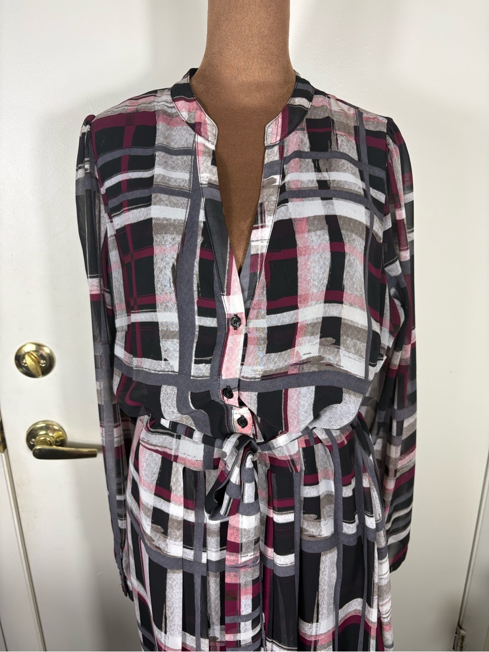 Liz Claiborne Y2K Women’s Pleated half buttoned Plaid Midi Shirt Dress multi - Picture 3 of 6